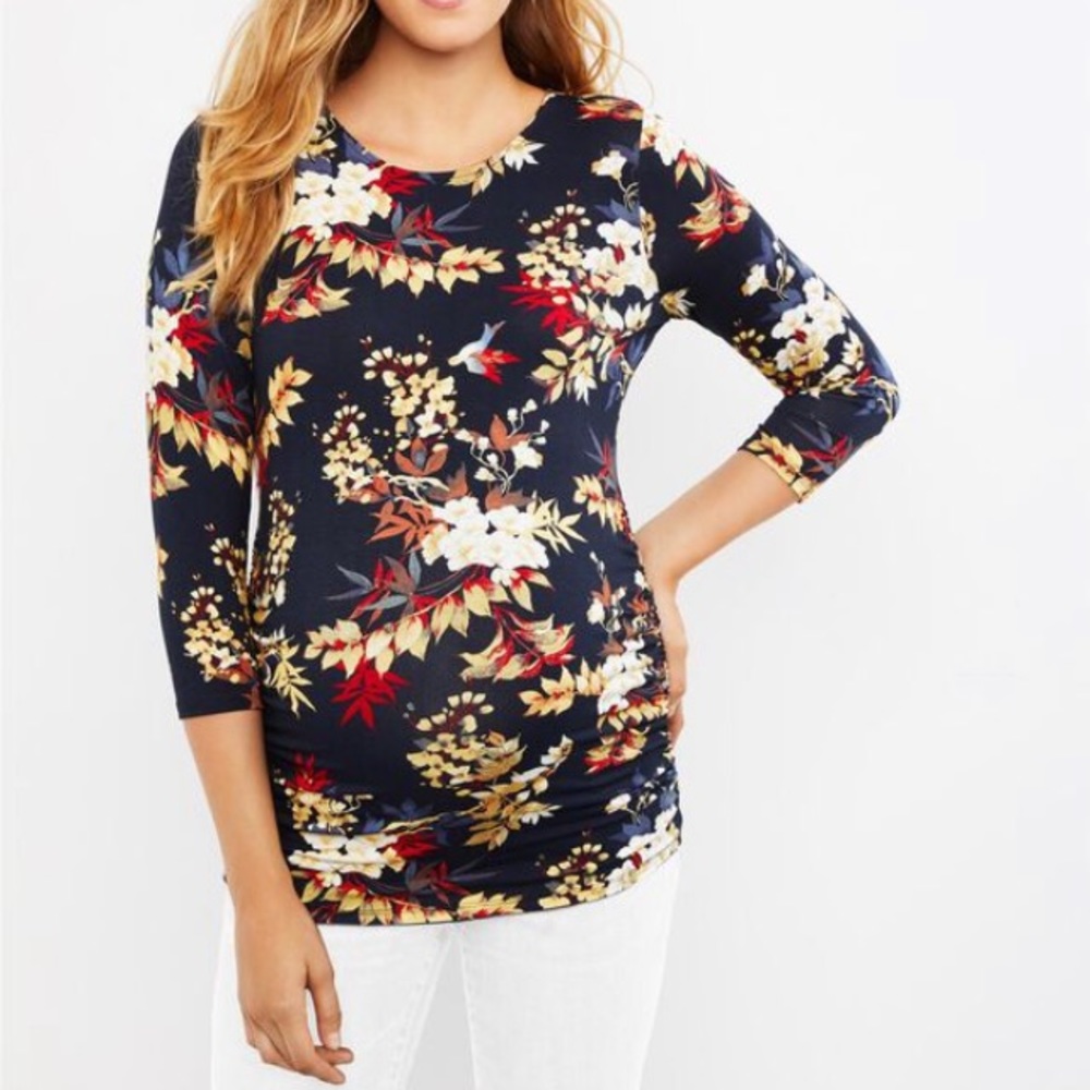 Jessica Simpson Maternity top